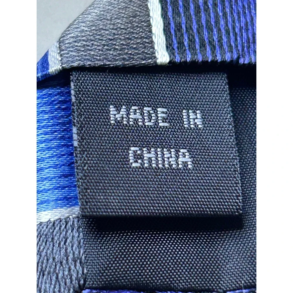 VANHEUSEN Men's‎ Silk Blue Grey Black Stripe Necktie Formal Business